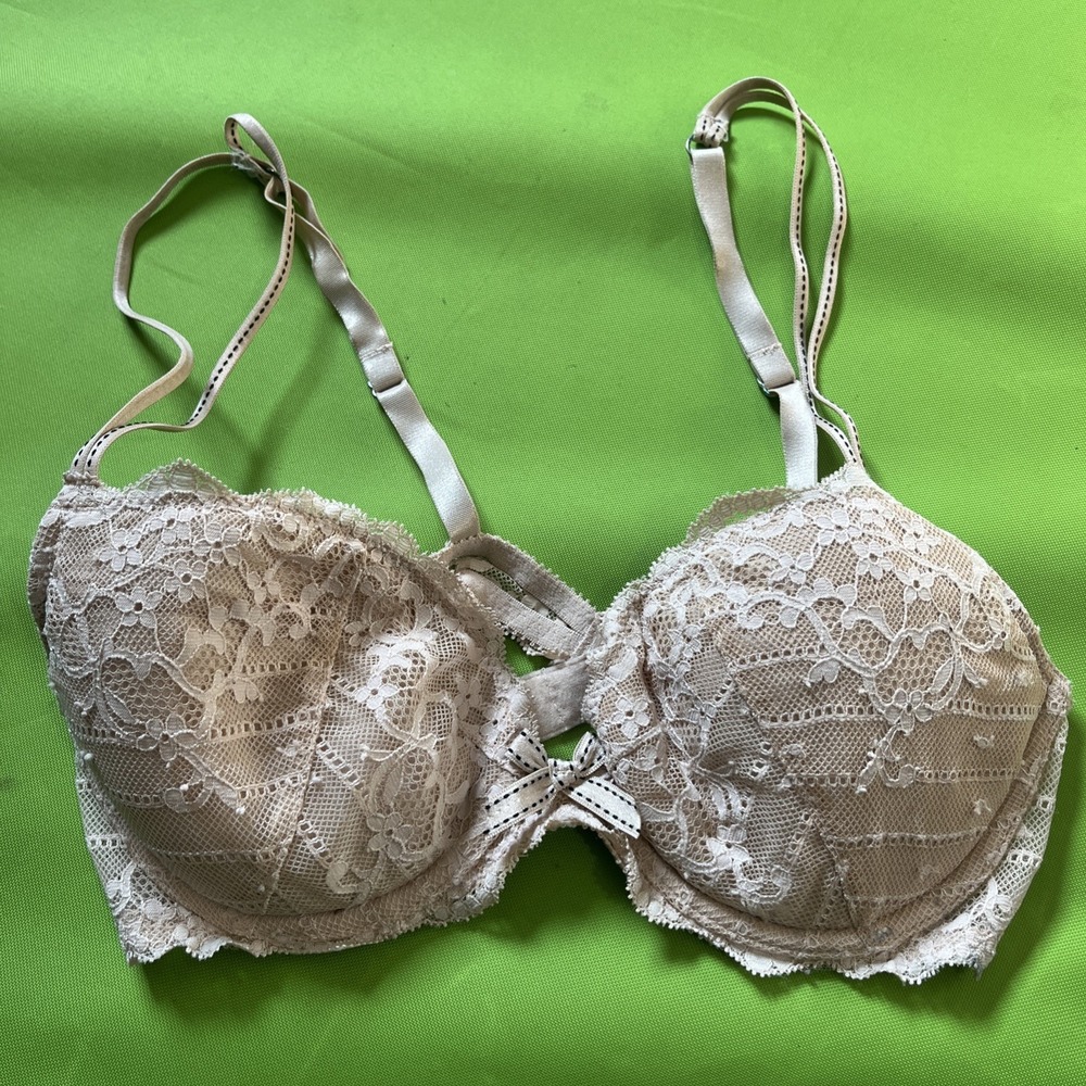 34C Chantelle Underwire Unlined Mesh Pink Full Coverage Bra size‎